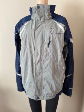 Columbia omni shield winter jacket coat, men’s medium